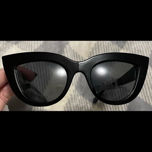 Accessories - Cat eye Fashion sunglasses